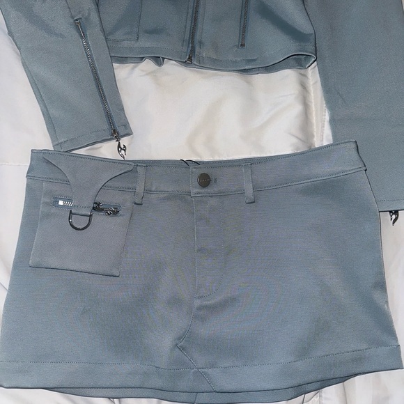 Miaou Mac Mini Skirt and Sydney Jacket in Arona - Picture 5 of 5